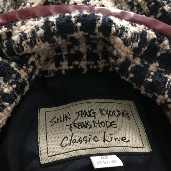 Shin Jang Kyong tweed long coat (Chanel vibes). - Picture 7 of 8